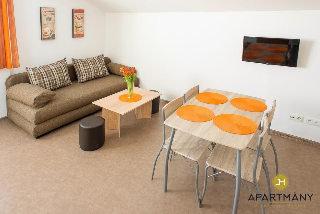 Apartmany Jindřichův Hradec Extérieur photo